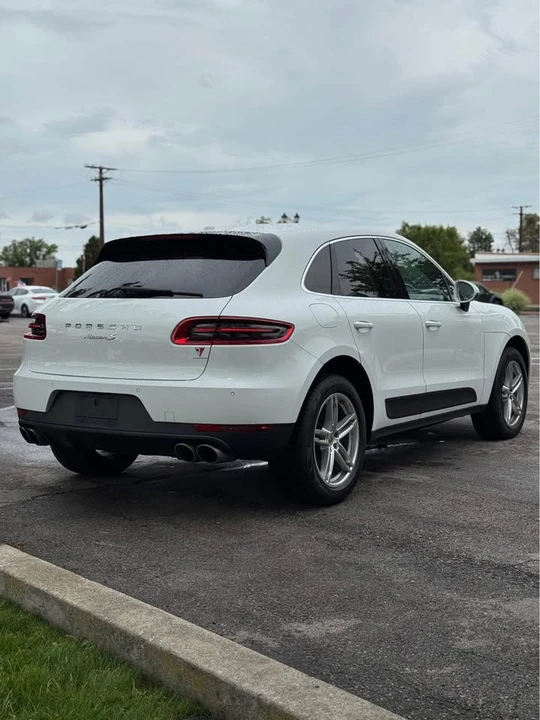 2016 Porsche Macan S - Image 4 of 16