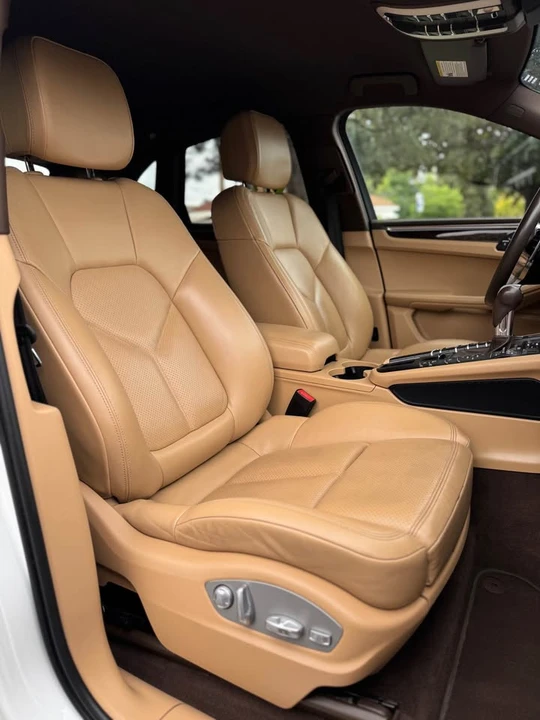 2016 Porsche Macan S - Image 14 of 16