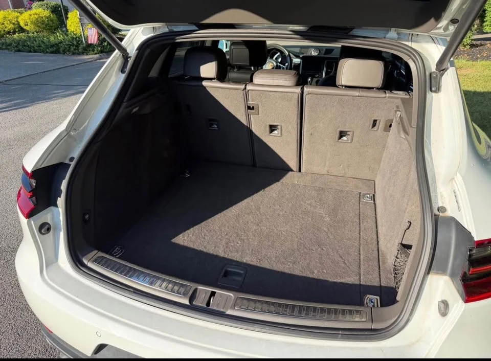 2016 Porsche Macan S - Image 12 of 13