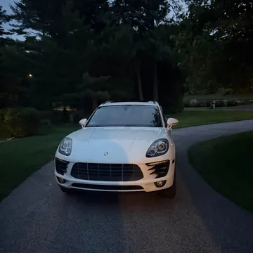 2016 Porsche Macan S Sport Utility 4D