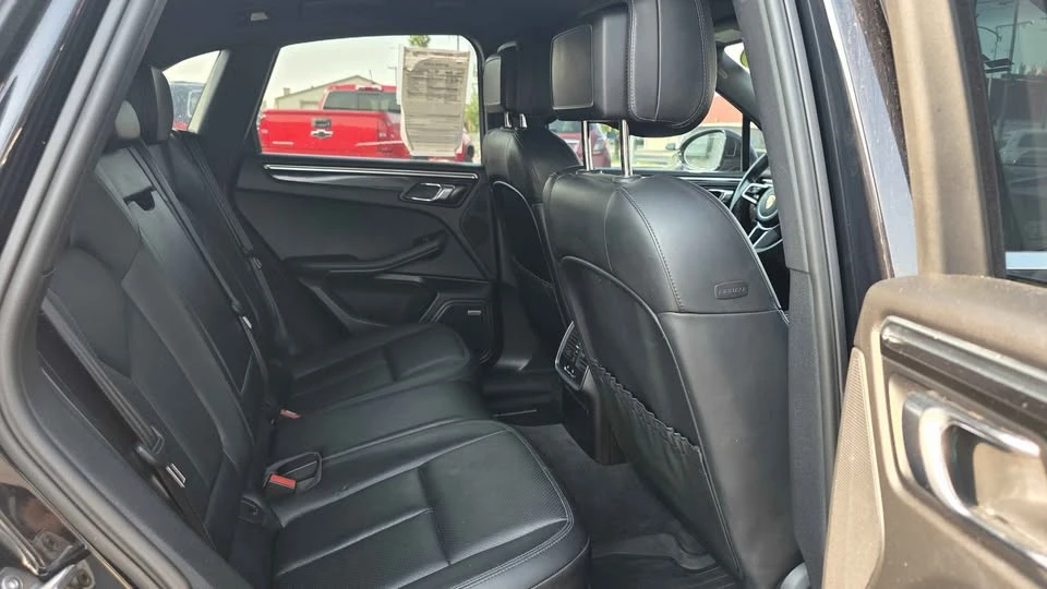 2016 Porsche Macan S - Image 14 of 18