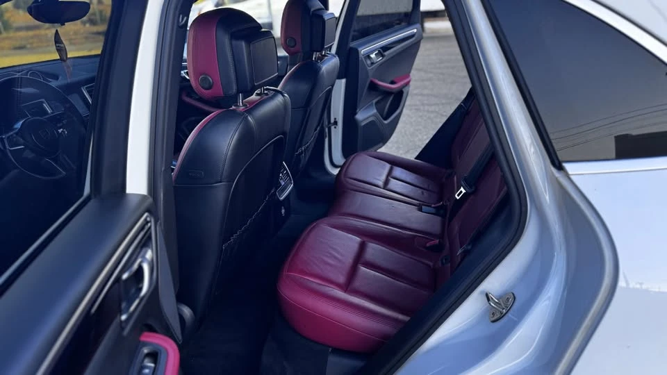 2016 Porsche Macan S - Image 12 of 20