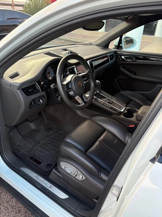 2016 Porsche Macan S - Image 9 of 12
