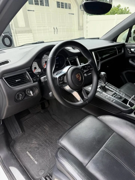 2016 Porsche Macan S - Image 3 of 7