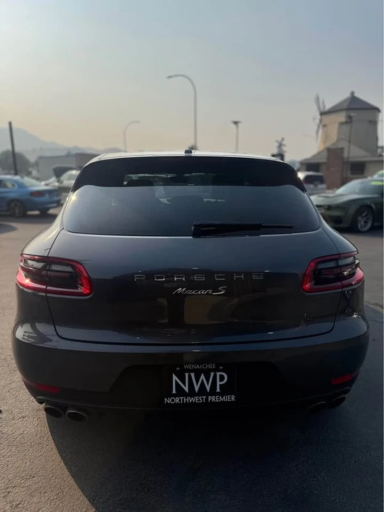 2016 Porsche Macan S - Image 7 of 14