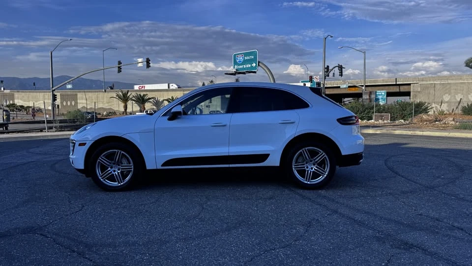 2016 Porsche Macan S - Image 2 of 20
