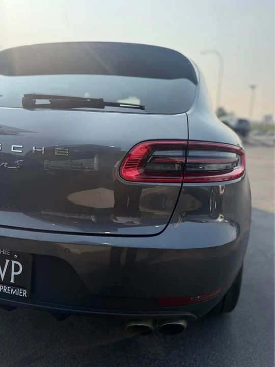 2016 Porsche Macan S - Image 10 of 14