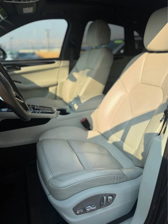 2016 Porsche Macan S - Image 12 of 14