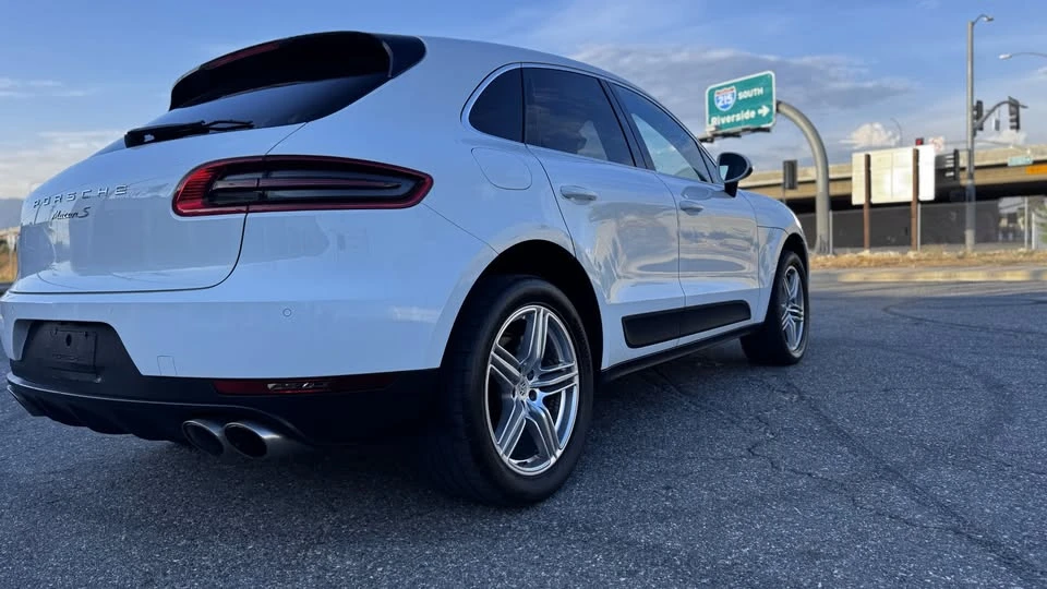 2016 Porsche Macan S - Image 7 of 20