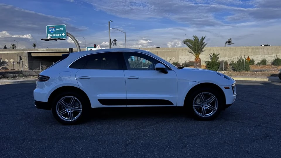 2016 Porsche Macan S - Image 4 of 20
