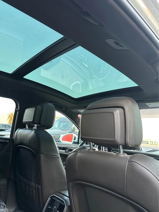 2016 Porsche Macan S - Image 12 of 20