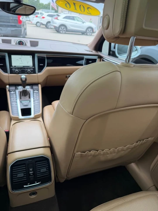 2016 Porsche Macan S - Image 7 of 18