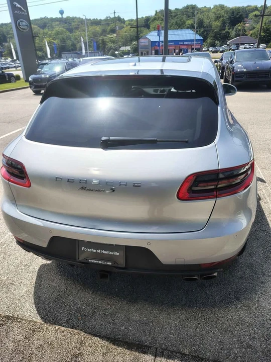 2016 Porsche Macan S - Image 2 of 7
