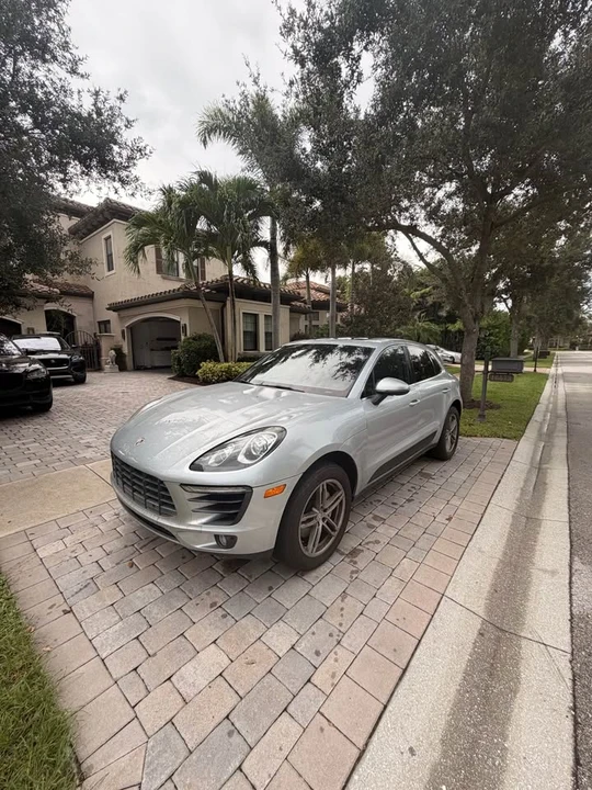 2016 Porsche Macan S - Image 3 of 9