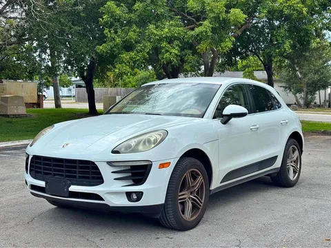 2016 Porsche Macan S Sport Utility 4D