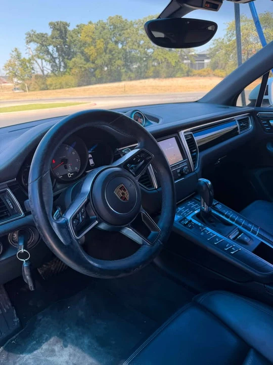 2016 Porsche Macan S - Image 7 of 10