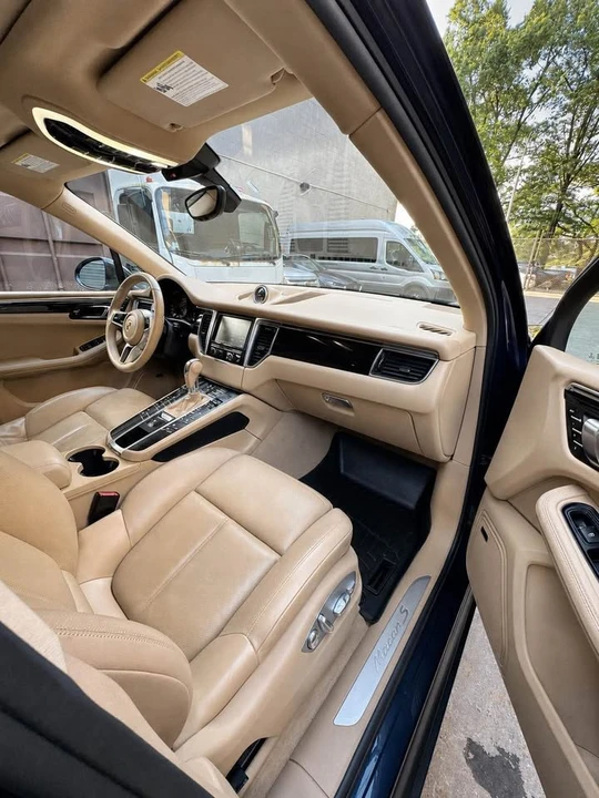 2016 Porsche Macan S - Image 14 of 20