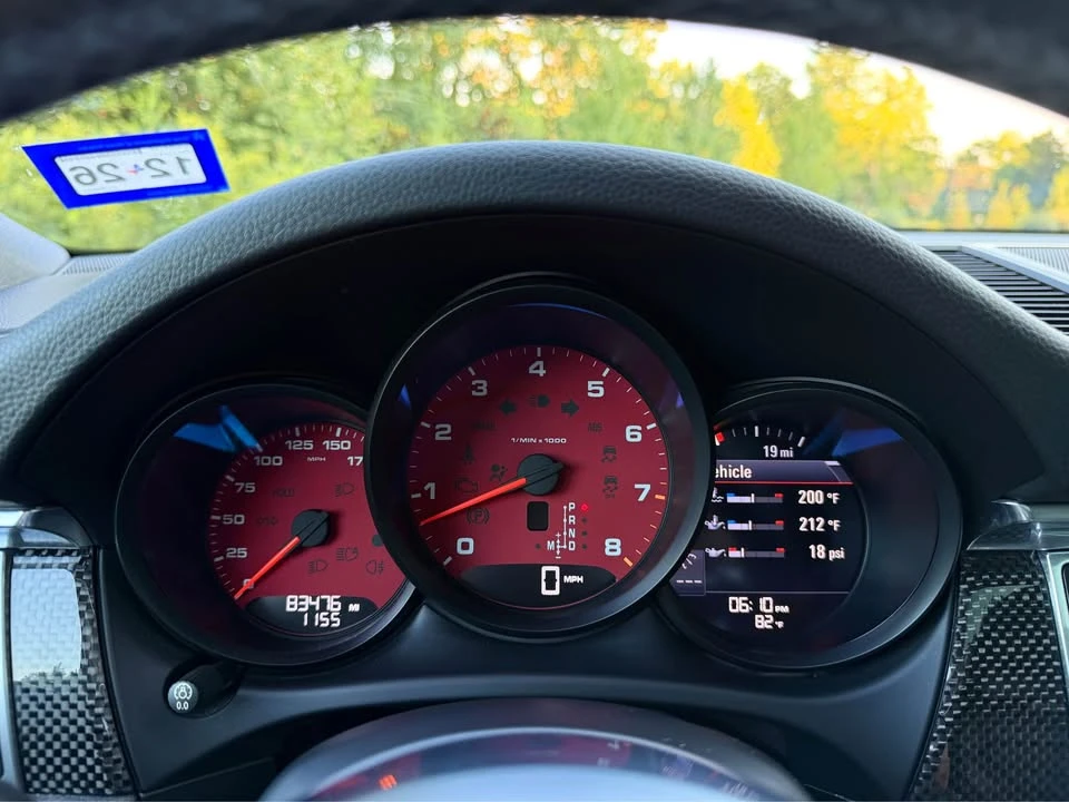 2016 Porsche Macan S - Image 12 of 20