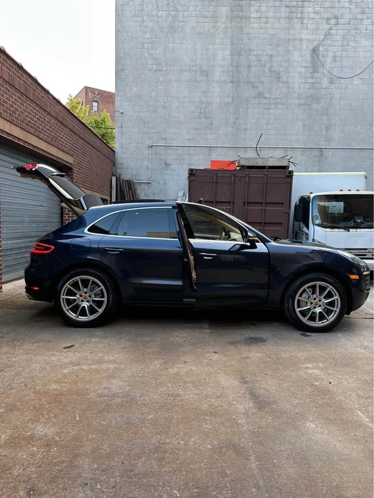 2016 Porsche Macan S - Image 18 of 20
