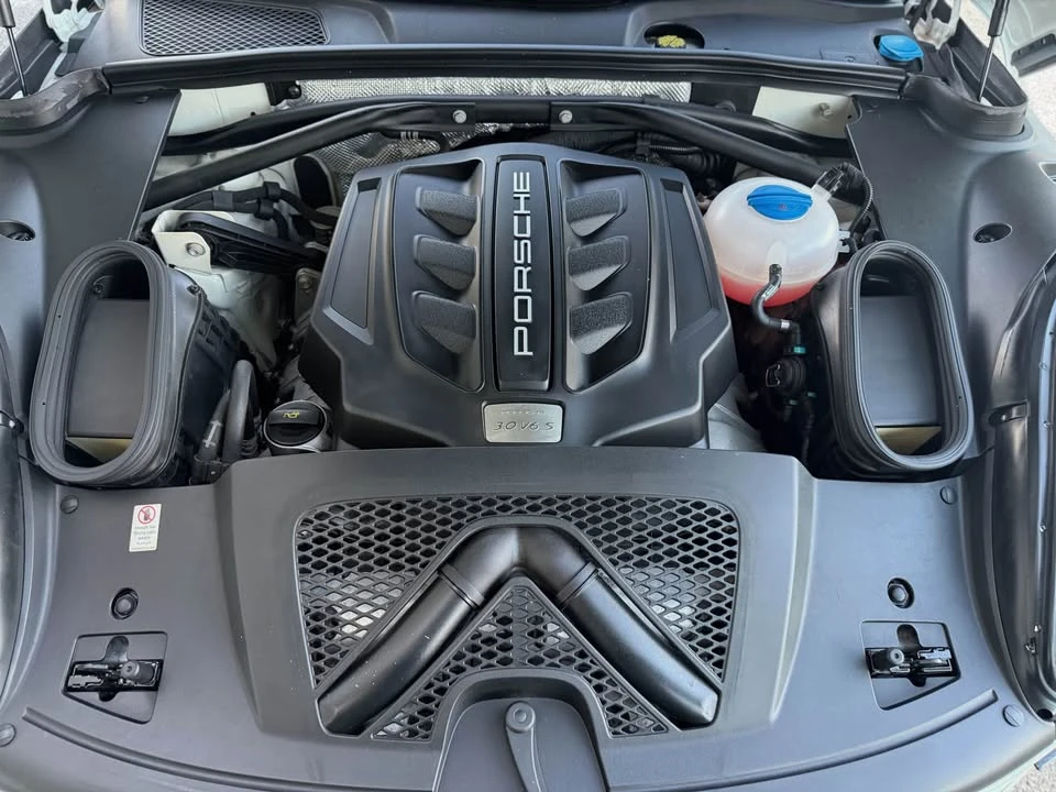 2016 Porsche Macan S - Image 20 of 20