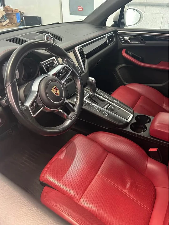 2016 Porsche Macan S - Image 7 of 10