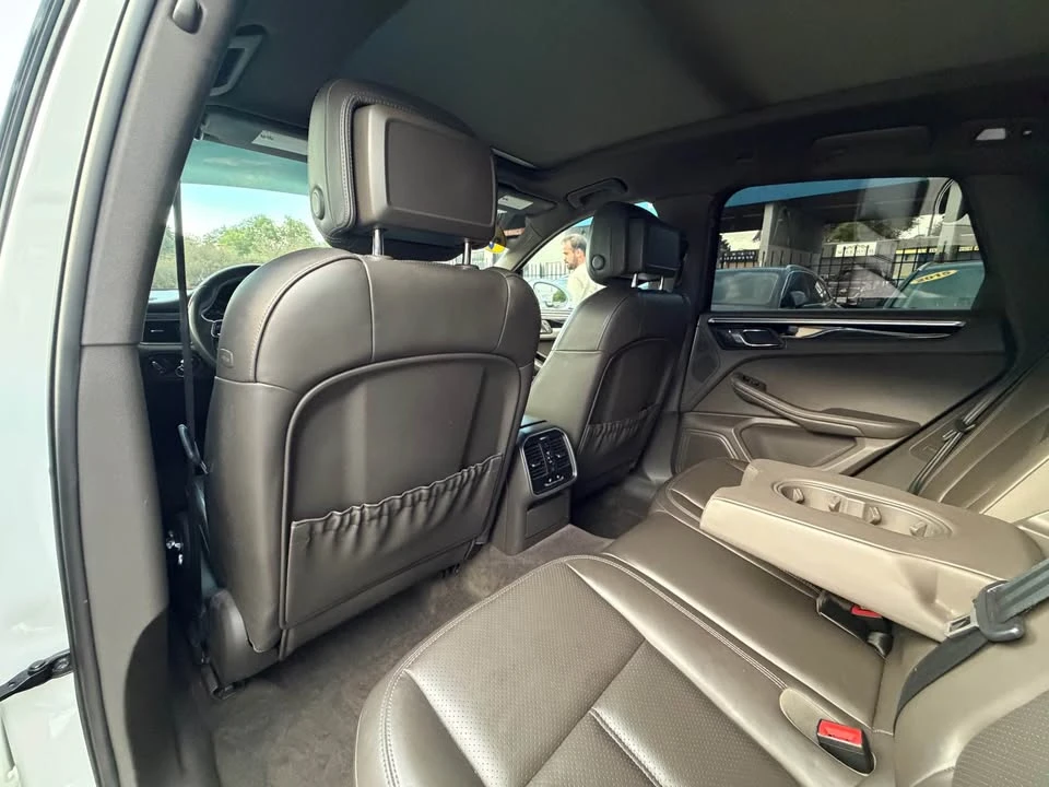 2016 Porsche Macan S - Image 10 of 20