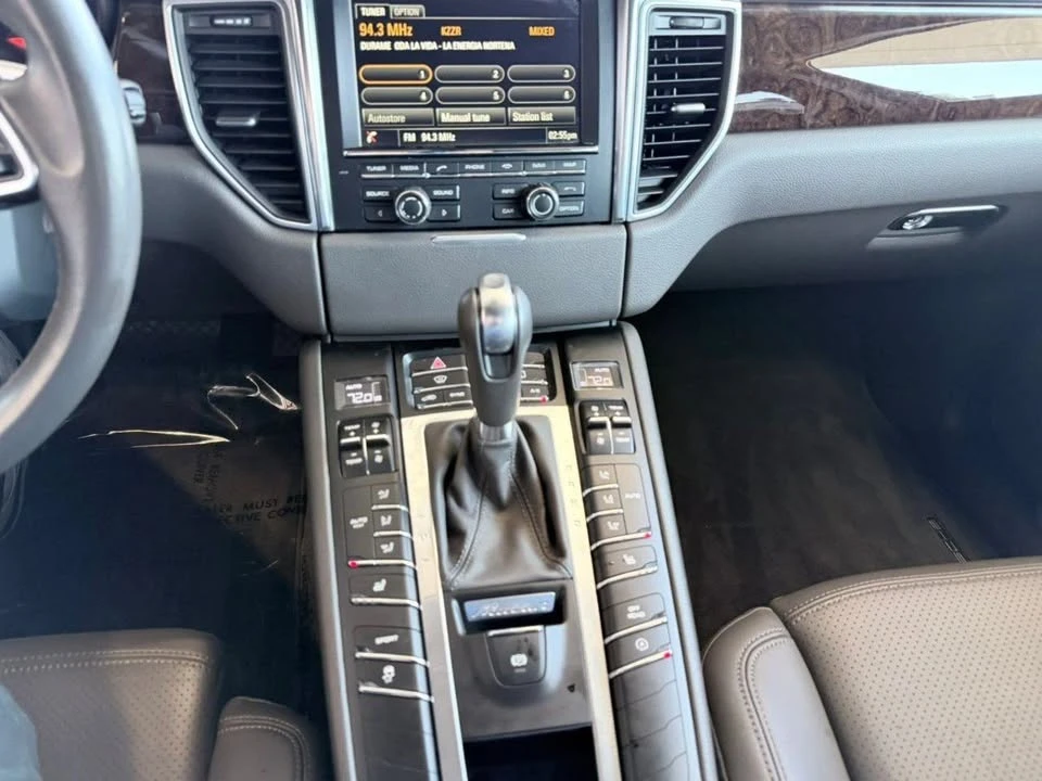 2016 Porsche Macan S - Image 18 of 20