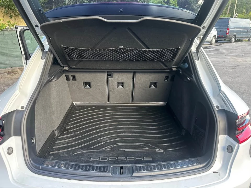 2016 Porsche Macan S - Image 14 of 15