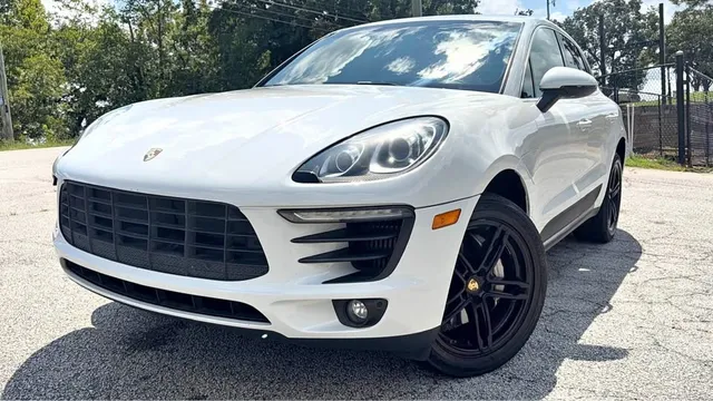 2016 Porsche Macan S Sport Utility 4D