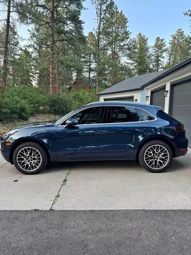 2016 Porsche Macan S Sport Utility 4D