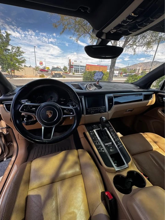 2016 Porsche Macan S - Image 8 of 12