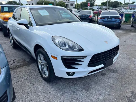 2016 Porsche Macan S Sport Utility 4D