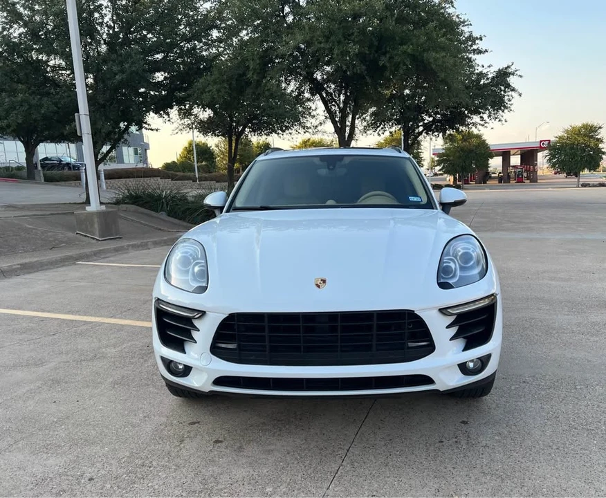2016 Porsche Macan S - Image 2 of 9