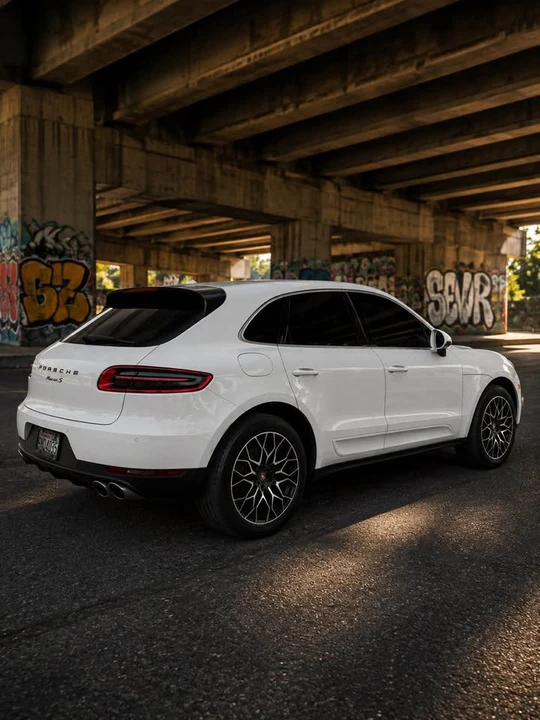 2016 Porsche Macan S - Image 3 of 10