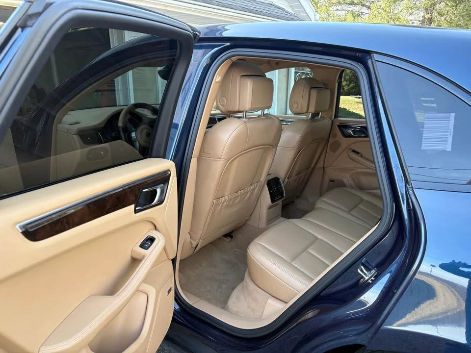 2016 Porsche Macan S - Image 9 of 16