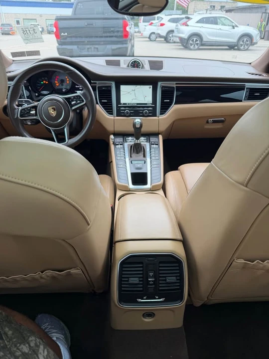 2016 Porsche Macan S - Image 8 of 18