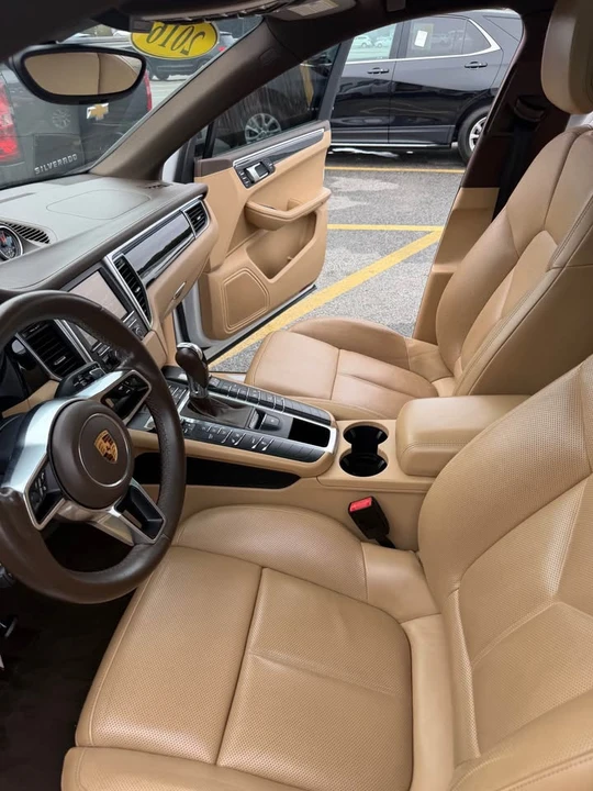 2016 Porsche Macan S - Image 11 of 18