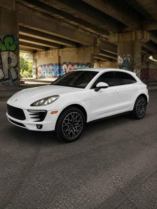 2016 Porsche Macan S - Image 5 of 10