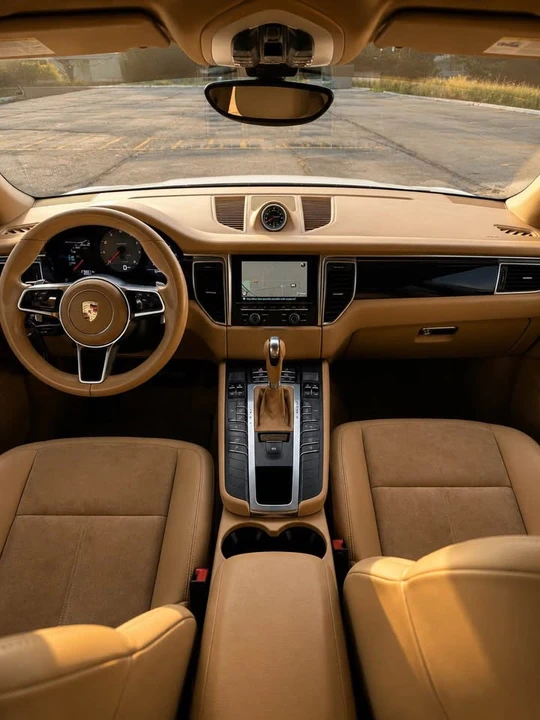 2016 Porsche Macan S - Image 9 of 10
