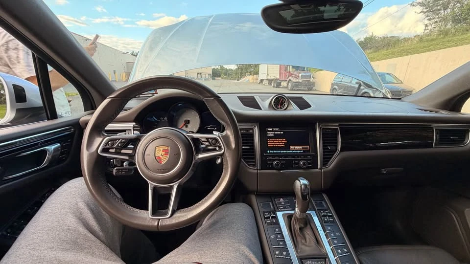2016 Porsche Macan S - Image 19 of 20