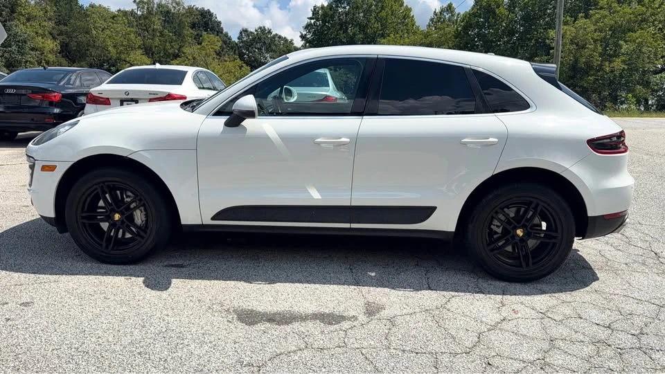 2016 Porsche Macan S - Image 2 of 20