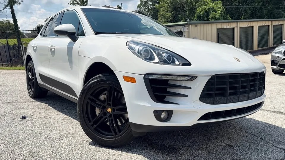 2016 Porsche Macan S - Image 8 of 20