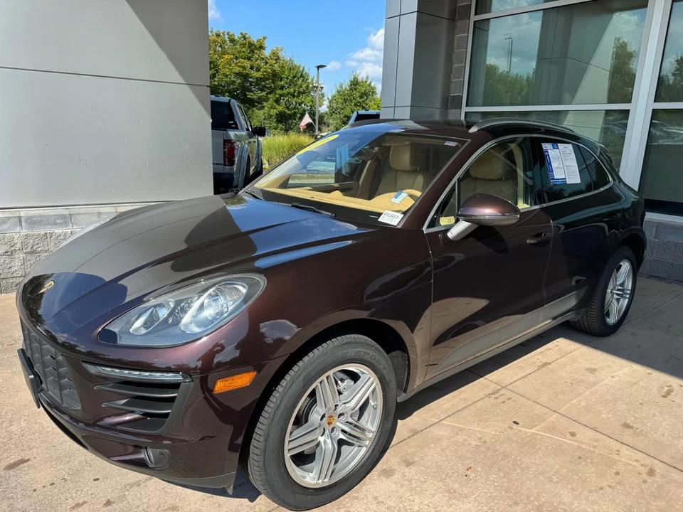 2016 Porsche Macan S - Image 8 of 9