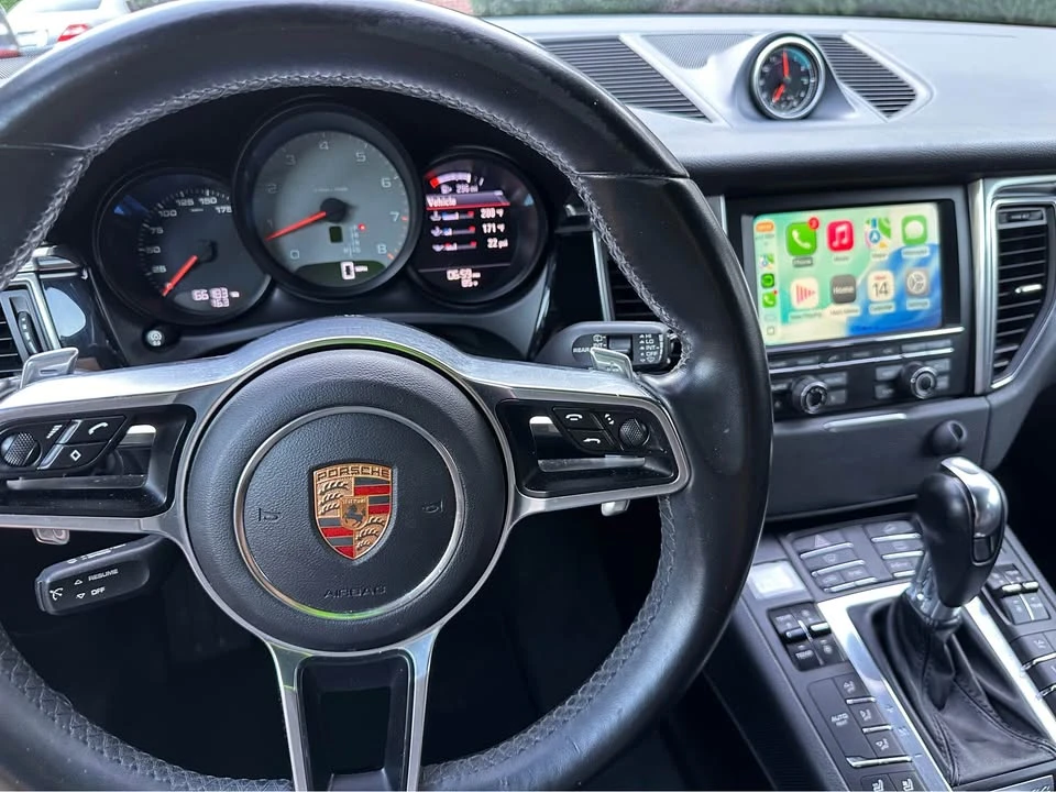 2016 Porsche Macan S - Image 11 of 20