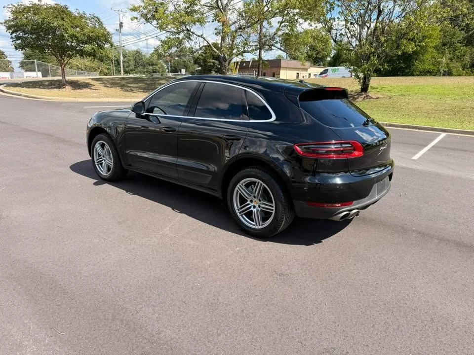 2016 Porsche Macan S - Image 9 of 16