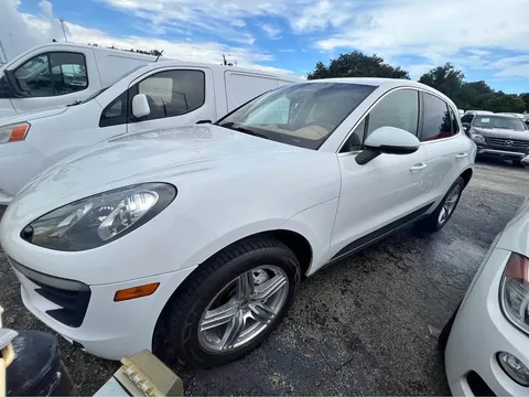 2016 Porsche Macan S Sport Utility 4D