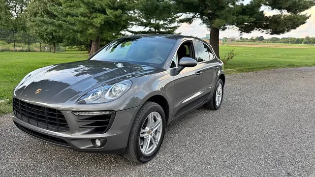 2016 Porsche Macan S Sport Utility 4D