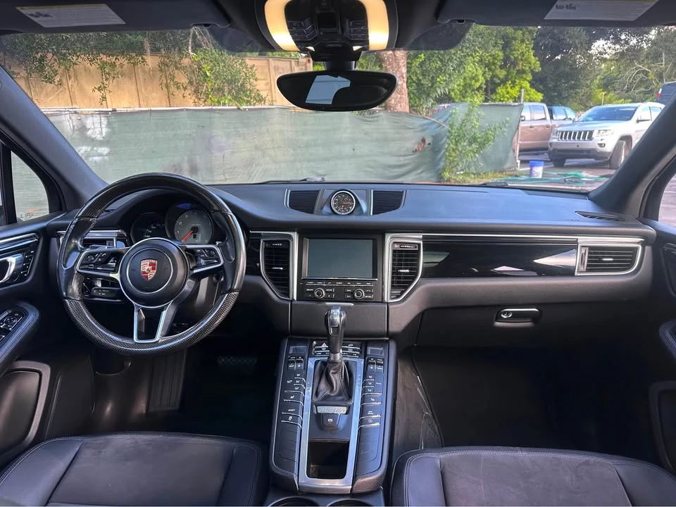 2016 Porsche Macan S - Image 9 of 16