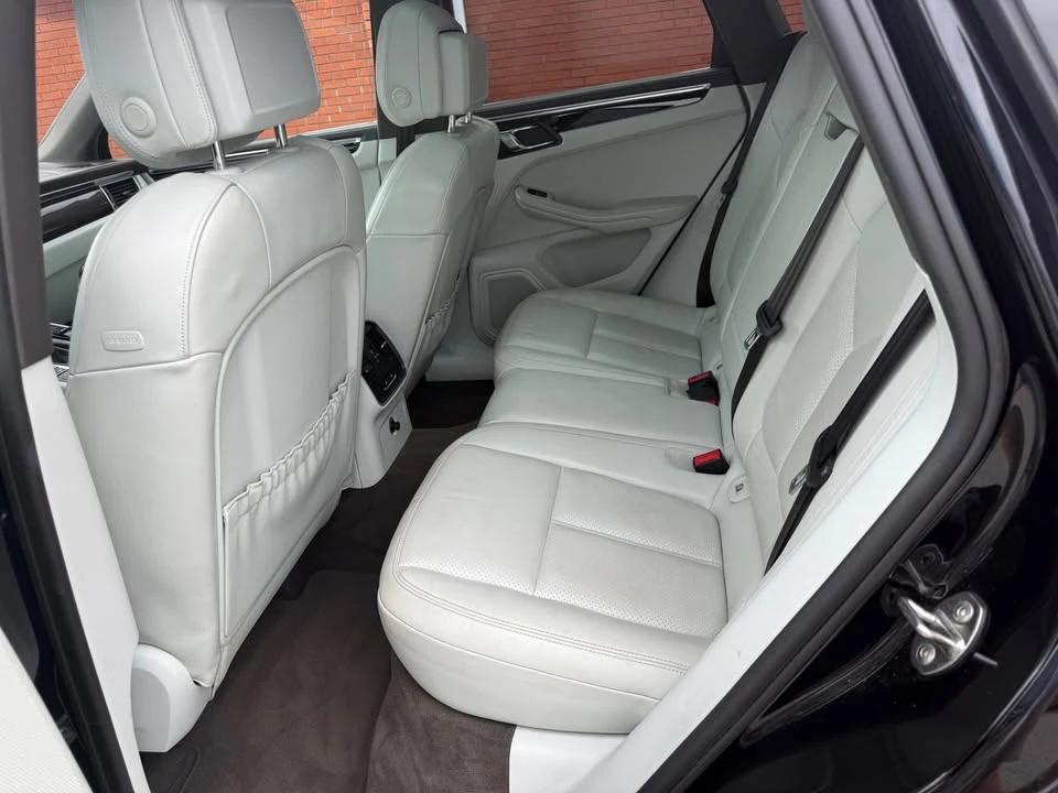 2016 Porsche Macan S - Image 12 of 16