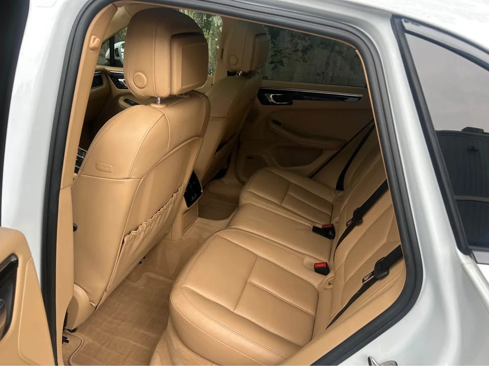 2016 Porsche Macan S - Image 10 of 20